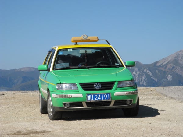 也可以包計程車上來說