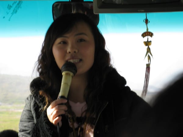 這段的導遊 江零臨(零點零分出生) 小我一歲