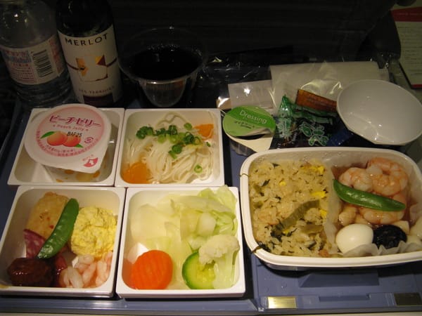 飛機餐 拍拍手的好吃