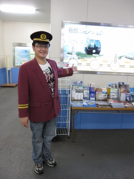 有列車長的衣服可以借來拍照 有列車長的衣服可以借來拍照