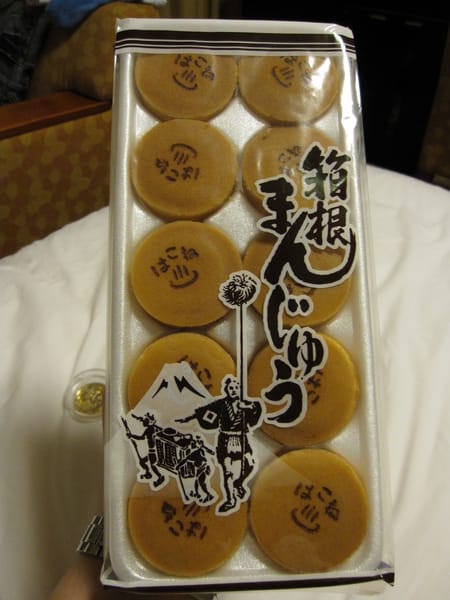 賣的是蜂蜜蛋糕饅頭 賣的是蜂蜜蛋糕饅頭