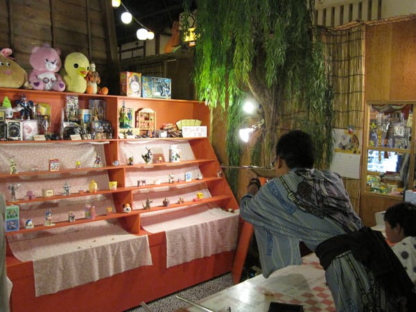 這爸爸都沒有打中,好像很難的樣子