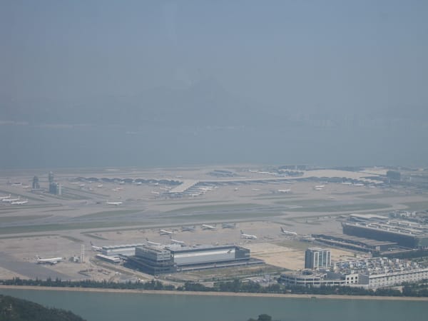 2009-10-06 香港Day4 昂坪360-東薈城名店倉