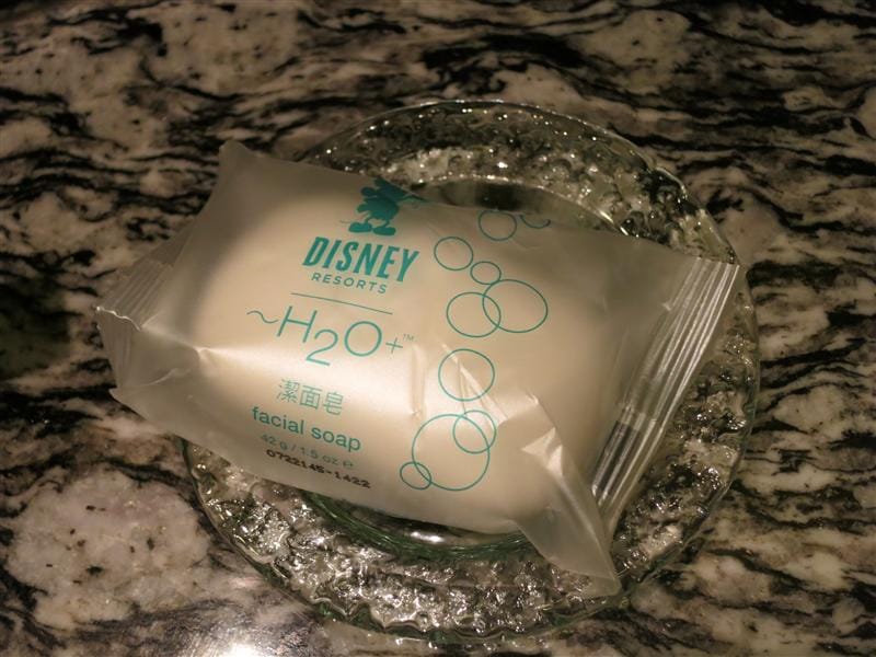 2013-03-15 兩個人的香港迪士尼好萊塢酒店住宿心得