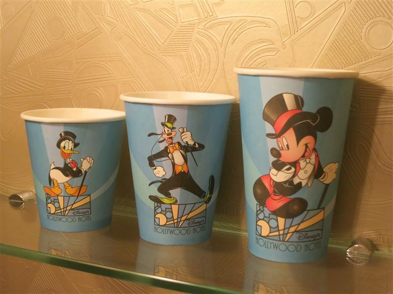 2013-03-15 兩個人的香港迪士尼好萊塢酒店住宿心得