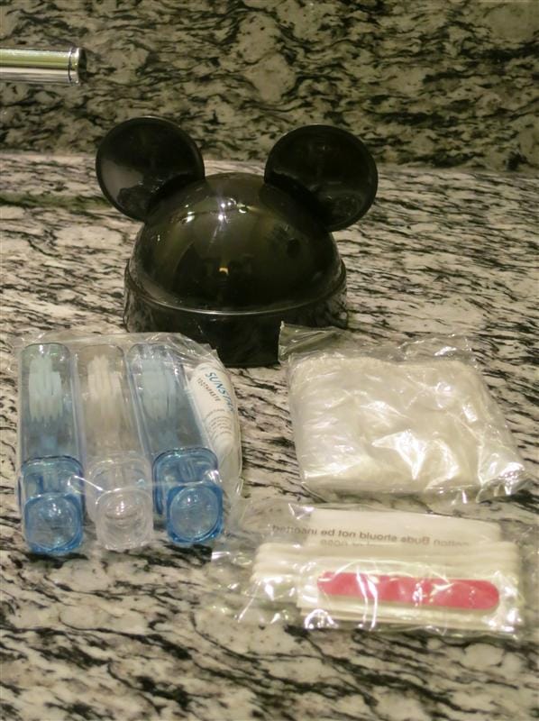 2013-03-15 兩個人的香港迪士尼好萊塢酒店住宿心得