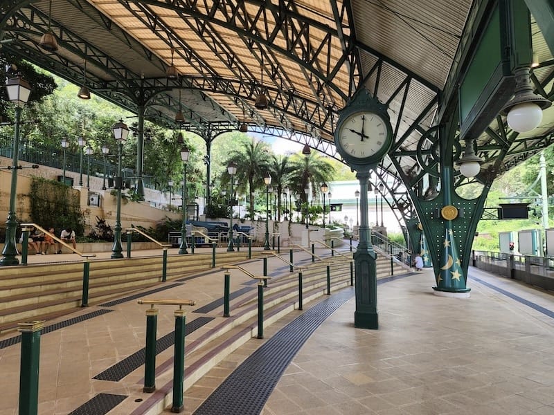 2023-07-30 香港住宿迪士尼好萊塢酒店(Disne