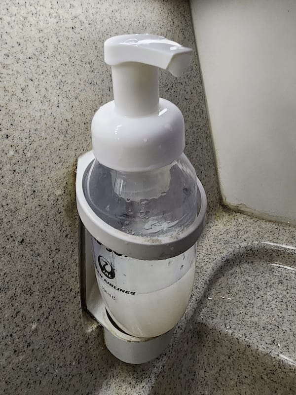 2023-11-19 日本航空JL802 TPE-NRT 