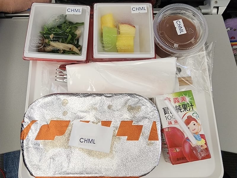 2023-11-19 日本航空JL802 TPE-NRT 