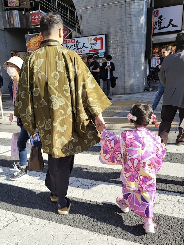 2023-11-20 東京親子賞楓旅Day2-1 淺草愛和服