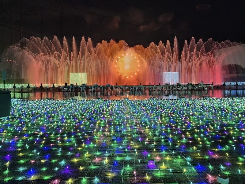 2023-11-22 東京賞楓旅Day4-2 夜訪讀賣樂園(