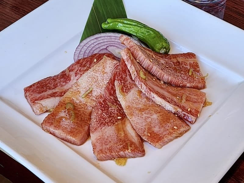 2023-11-24 東京賞楓旅Day6 板橋兒童動物園摸到