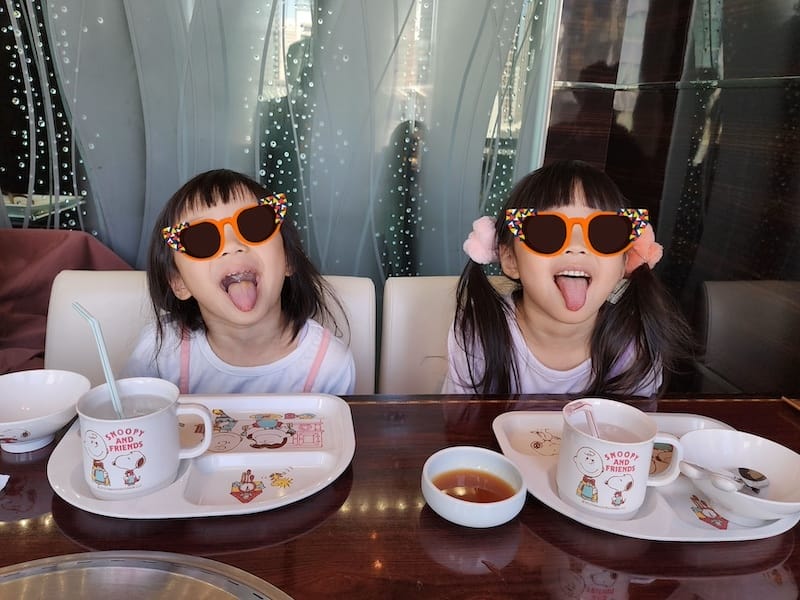 2023-11-24 東京賞楓旅Day6 板橋兒童動物園摸到