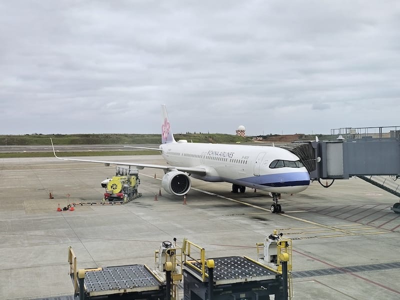 2024-03-27 中華航空CI154 TPE-NGO 台