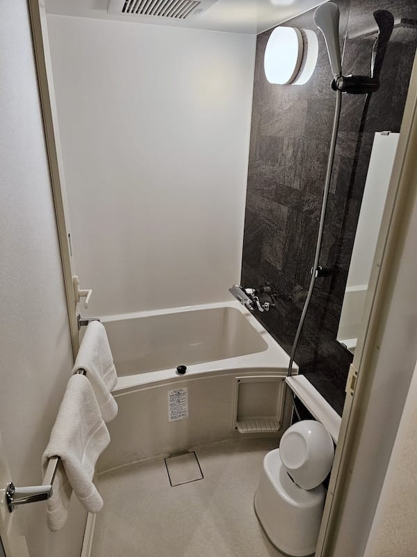 2024-03-27 名古屋親子住宿変なホテルエクスプレス