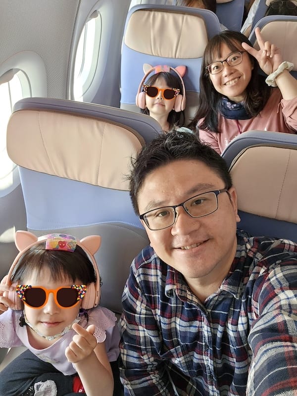 2024-04-01 中華航空CI155 NGO-TPE 名