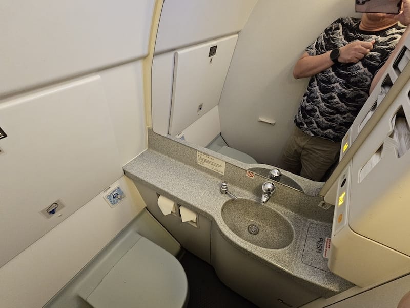 2024-06-09 台灣虎航 IT257 AXT-TPE 