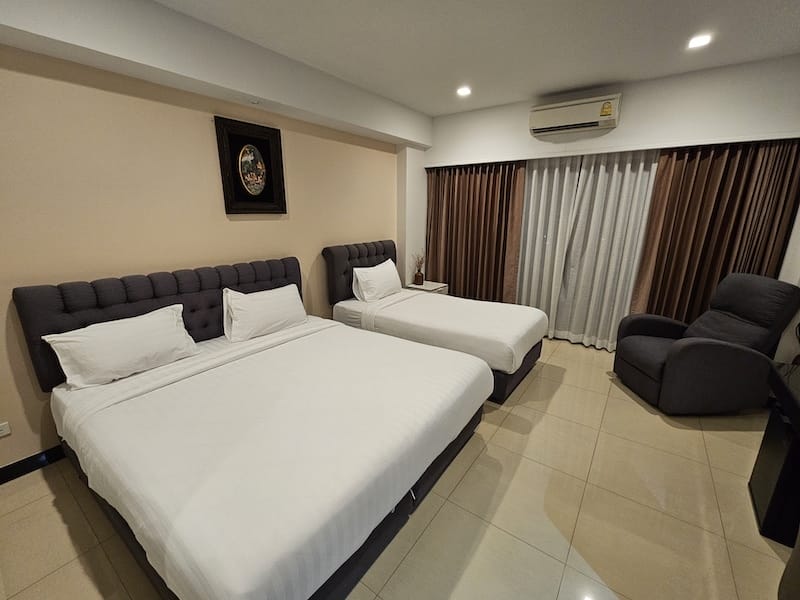 2024-11-02 [曼谷機場住宿] 金家素萬那普機場飯店