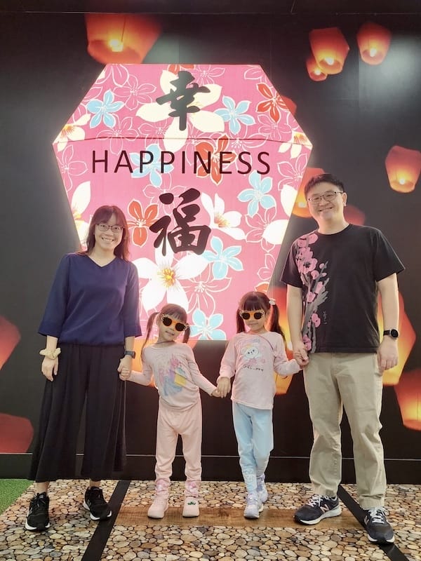 2024-11-01 中華航空 CI837 TPE-BKK 