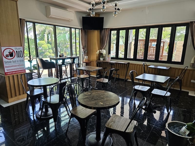 2024-11-02 [曼谷機場住宿] 金家素萬那普機場飯店