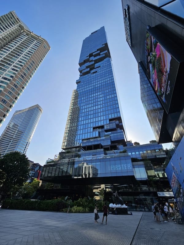 2024-11-02 真的泰好玩Day1 MK Restau