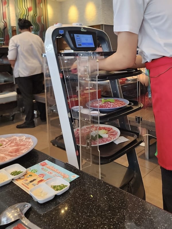 2024-11-02 真的泰好玩Day1 MK Restau