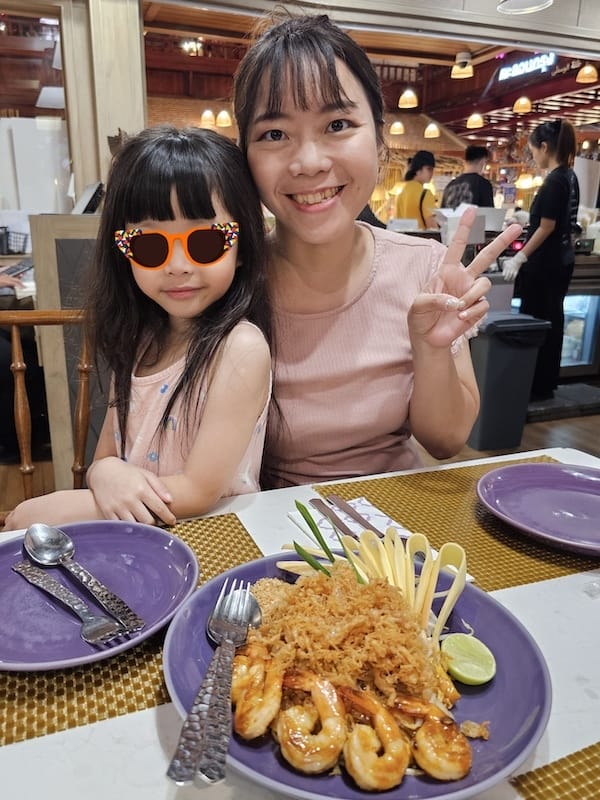 2024-11-03 真的泰好玩Day2-2 ICONSIA