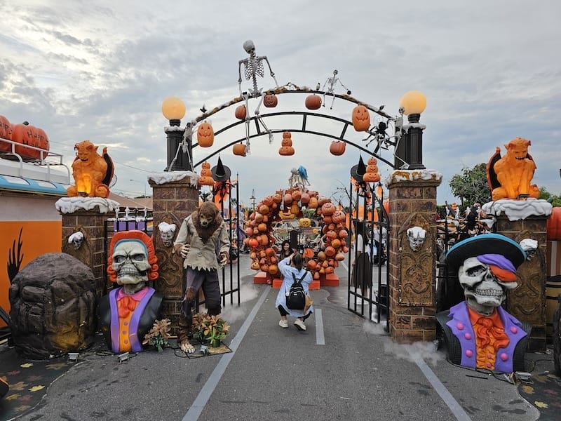 2024-11-05 真的泰好玩Day4-2 巧克力村(Ch 2024-11-05 真的泰好玩Day4-2 巧克力村(Ch