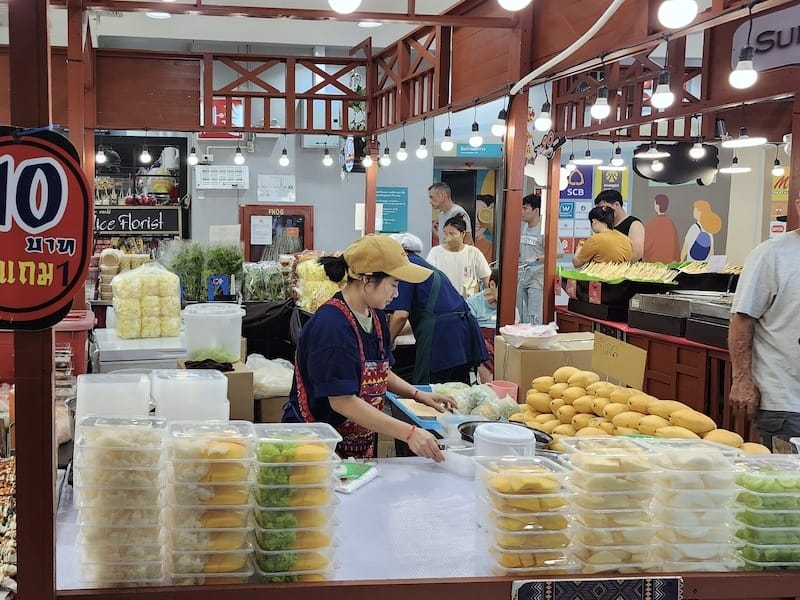 2024-11-06 真的泰好玩Day5 蓮花超市食玩買再