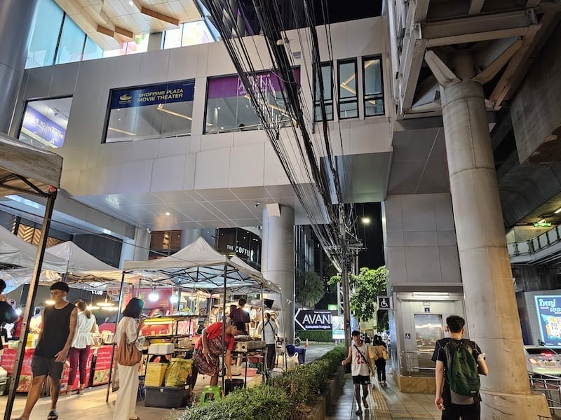 2024-11 [曼谷親子住宿推薦] 曼谷素坤逸阿瓦尼 (A