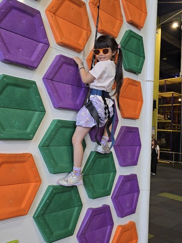 2025-08-05 苗栗頭份尚順君樂飯店經典雙床房+尚順育