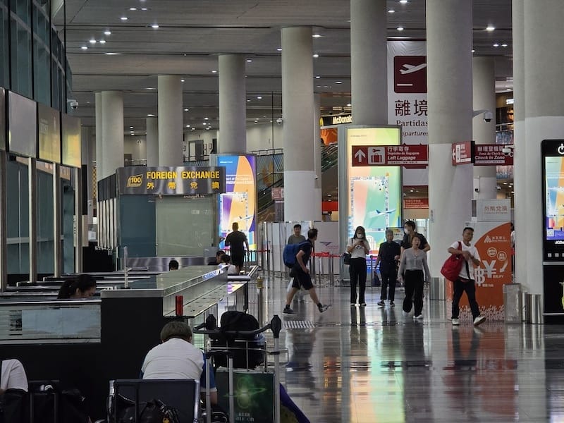 2025-08-17 長榮航空BR801 TPE-MFM 台