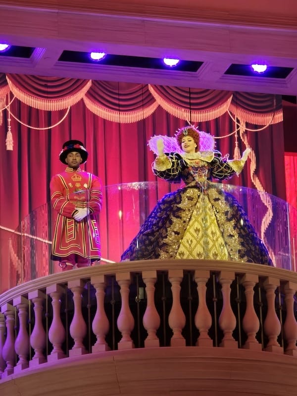 2025-08-17 港澳穿梭遊Day1 倫敦人、巴黎人與威