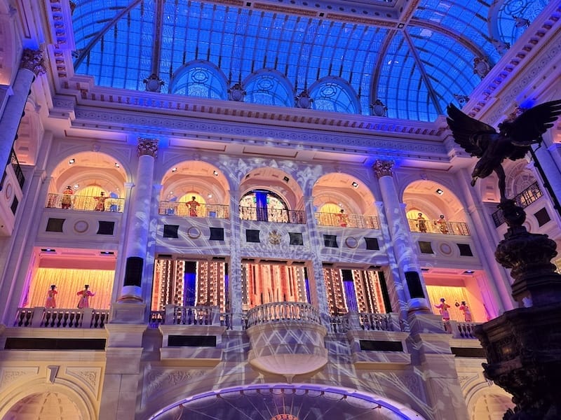 2025-08-17 港澳穿梭遊Day1 倫敦人、巴黎人與威