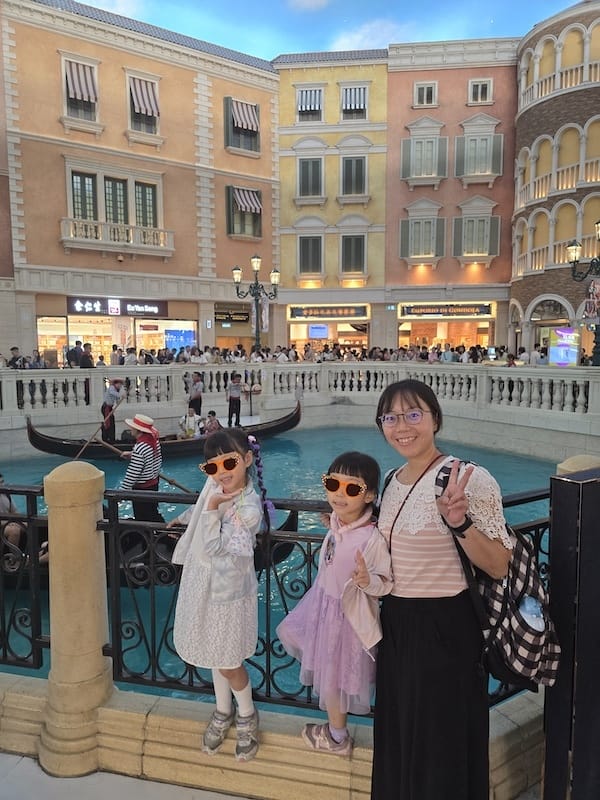 2025-08-17 港澳穿梭遊Day1 倫敦人、巴黎人與威