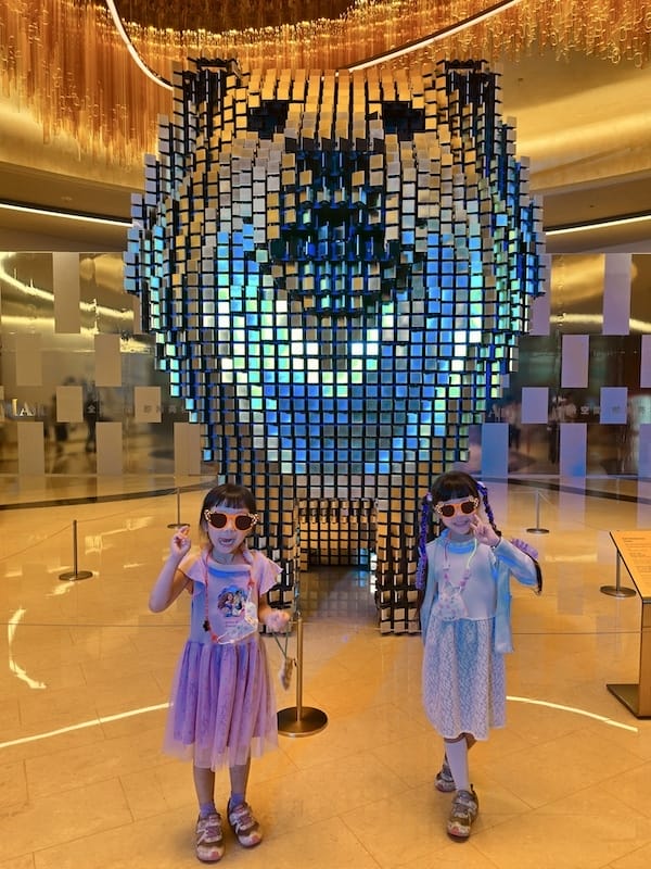 2025-08-17 港澳穿梭遊Day1 倫敦人、巴黎人與威