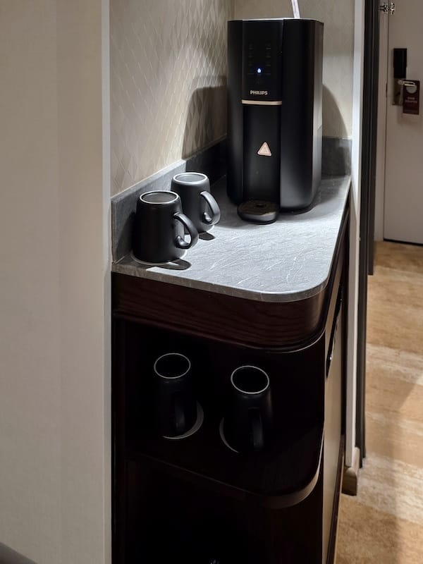 2025-08-19 香港住宿迪士尼好萊塢酒店(Disn