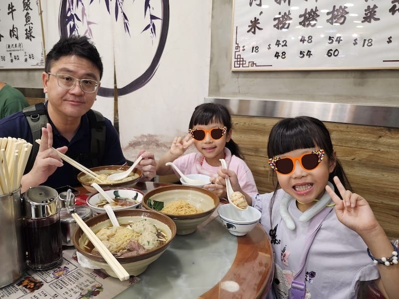 2025-08-19 港澳穿梭遊Day3 港珠澳大橋+沾仔記