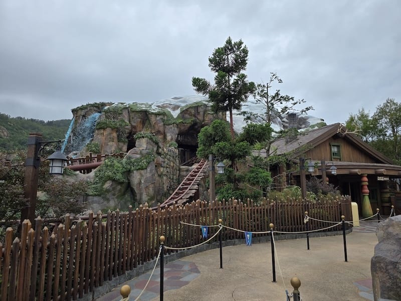 2025-08-20 港澳穿梭遊Day4 四訪香港迪士尼提早