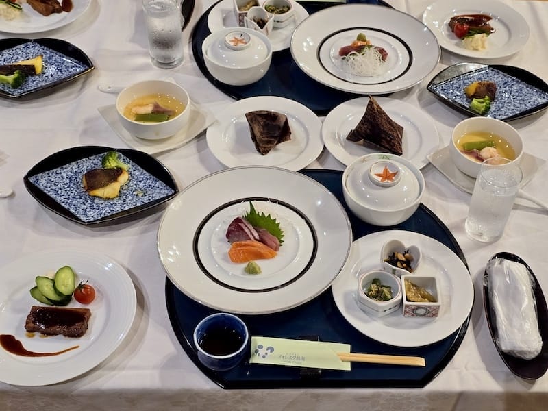 2025-09-27 秋田住宿猿倉溫泉フォレスタ鳥海 福雷