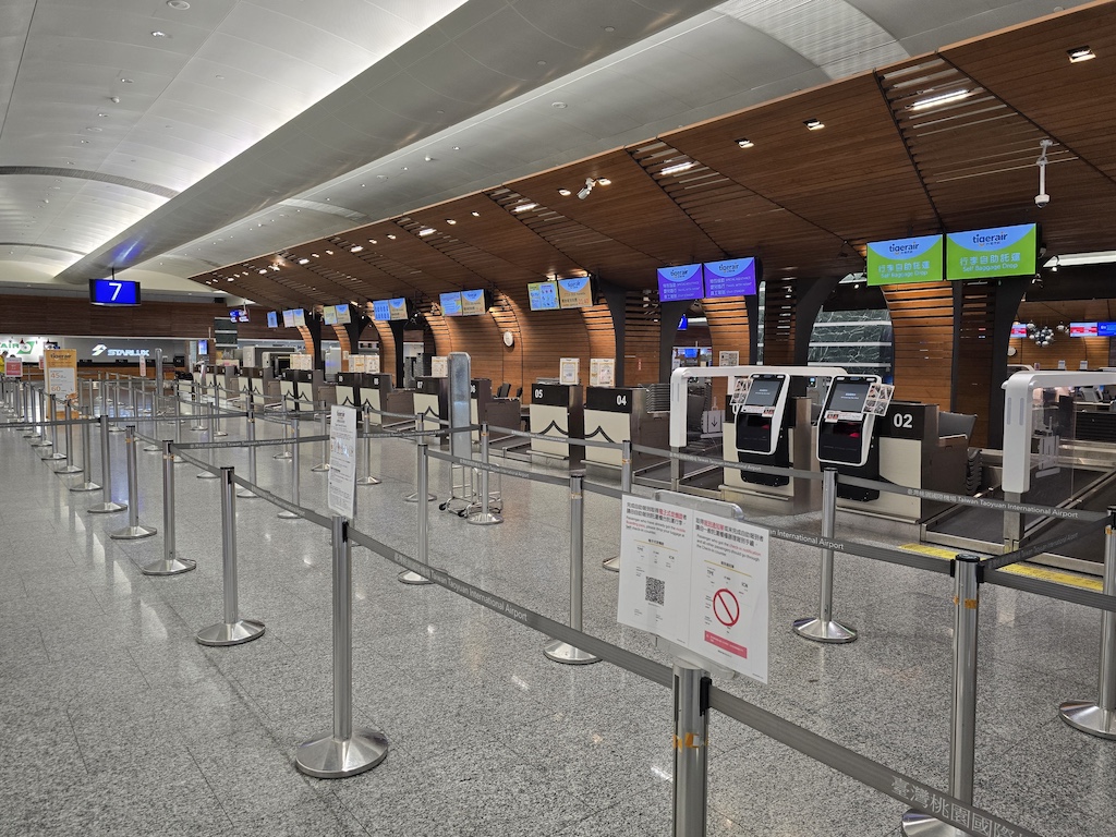 虎航IT216飛行紀錄&來去機場睡一晚 - 第2張圖 虎航IT216飛行紀錄&來去機場睡一晚