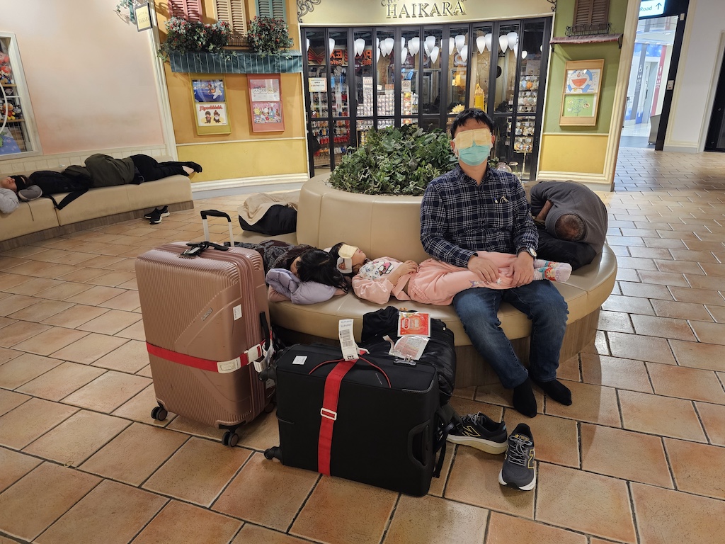 虎航IT216飛行紀錄&來去機場睡一晚 - 第14張圖 虎航IT216飛行紀錄&來去機場睡一晚