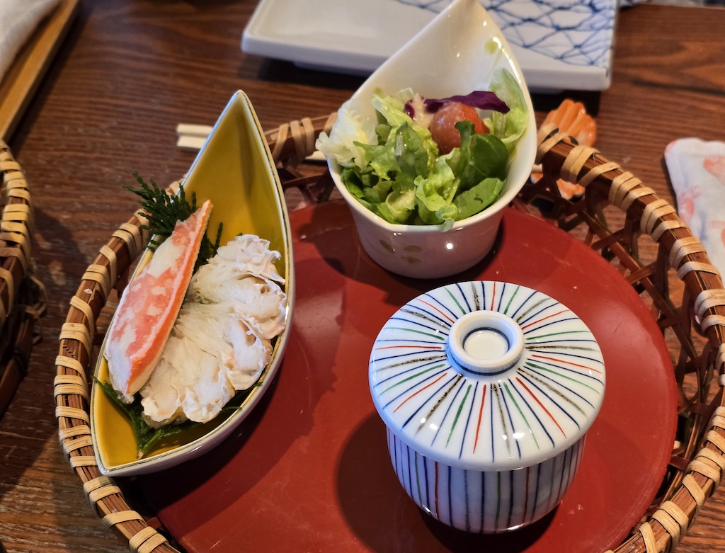 2025-11-29 東京親子賞楓旅Day3-1 六義園與螃蟹道樂