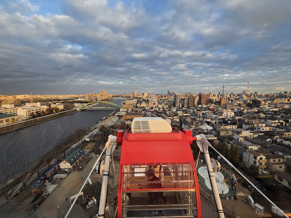 2025-11-29 東京親子賞楓旅Day3-2 荒川遊樂園+炸豬排一勝