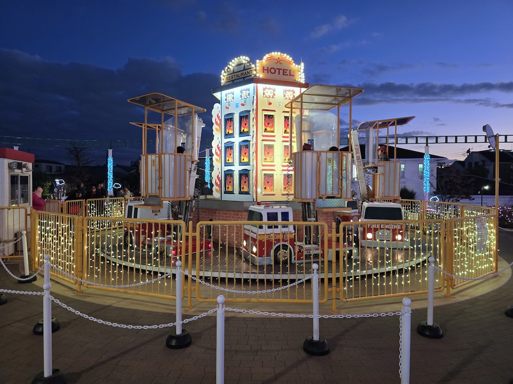 2025-11-29 東京親子賞楓旅Day3-2 荒川遊樂園+炸豬排一勝