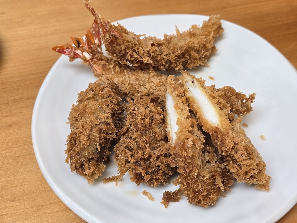 2025-11-29 東京親子賞楓旅Day3-2 荒川遊樂園+炸豬排一勝