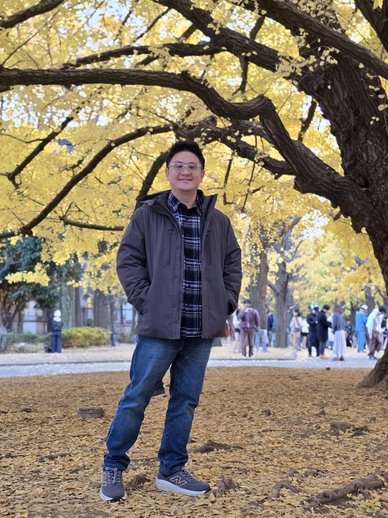 2025-11-30 東京親子賞楓旅Day4-2 東大銀杏＋東京車站伴手禮＋やぶ久