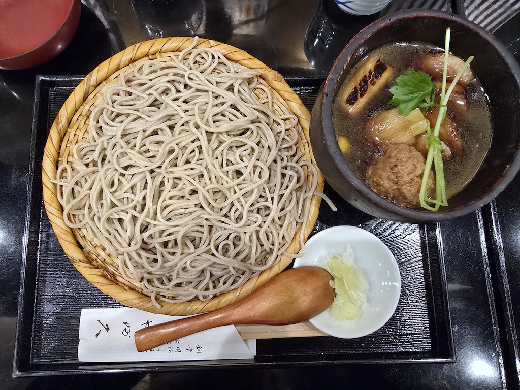 2025-11-30 東京親子賞楓旅Day4-2 東大銀杏＋東京車站伴手禮＋やぶ久