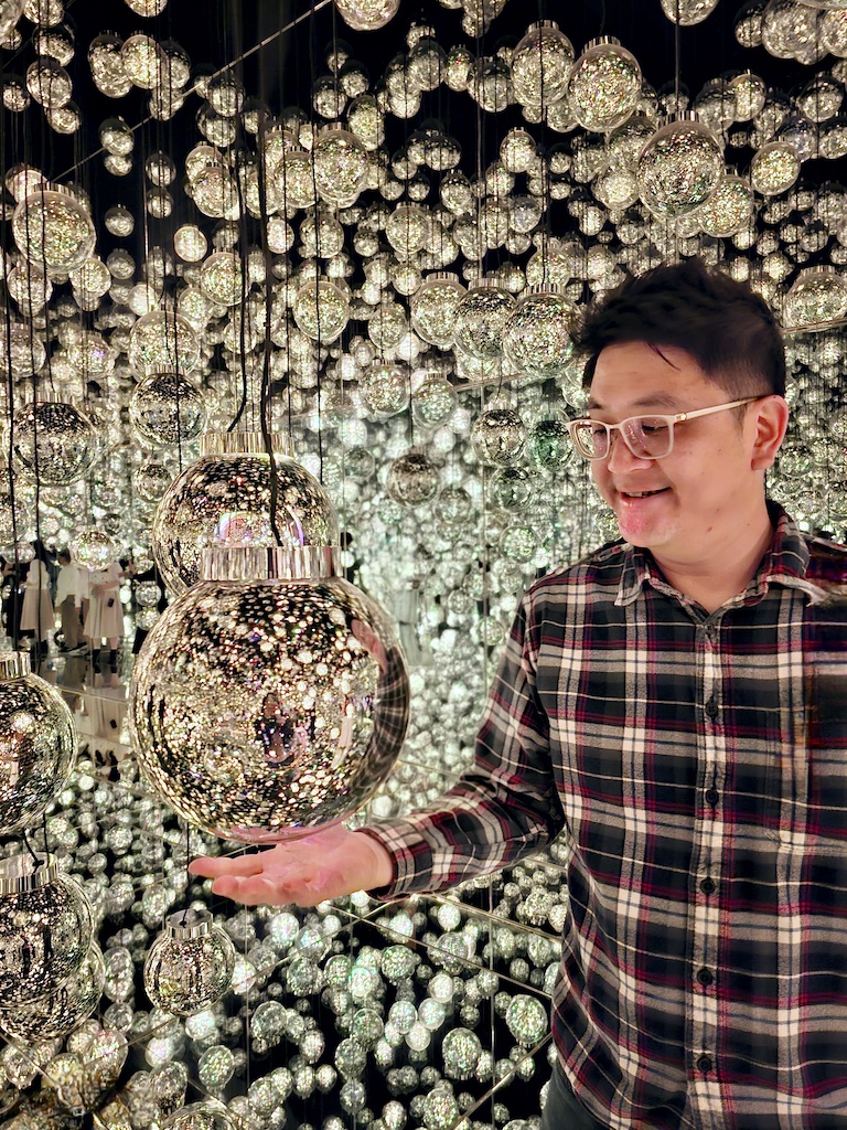 2025-12-01 東京親子賞楓旅Day5 Teamlab+敘敘苑＋六本木甜點