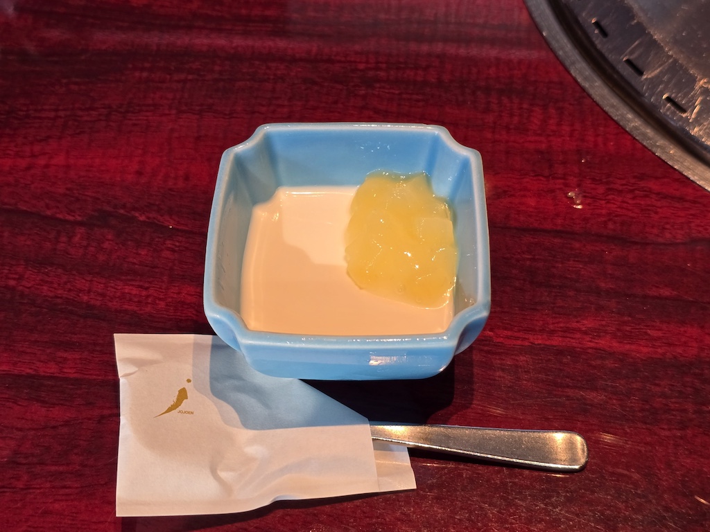 2025-12-01 東京親子賞楓旅Day5 Teamlab+敘敘苑＋六本木甜點